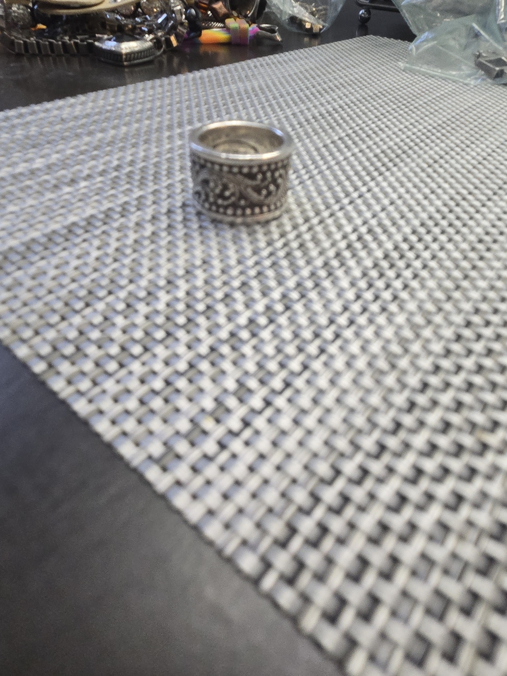 Silver Filigree Women's Band Ring